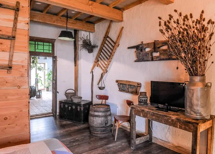 Le Moulin De Chamambard